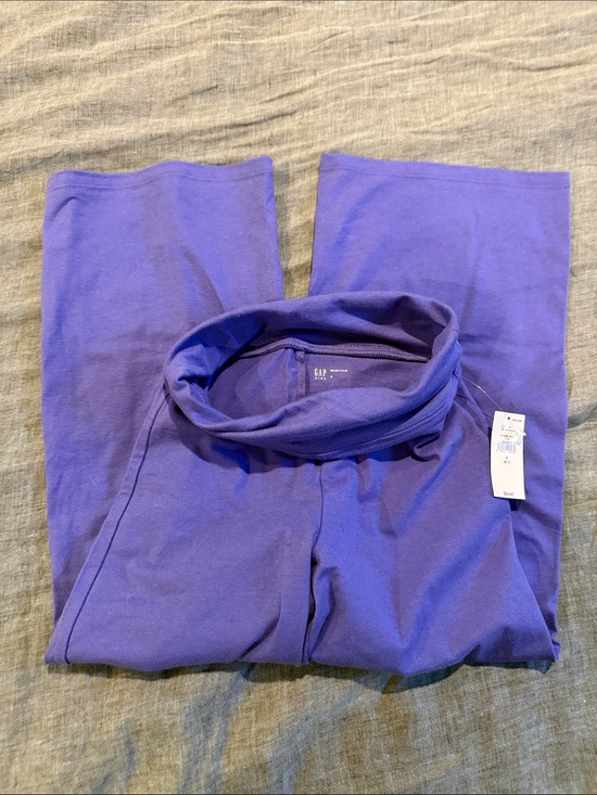 GAP Other - GAP Lavender Fold-Over Waist Leggings